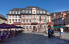Eingang des Heidelberger Rathauses (Foto: Diemer)
